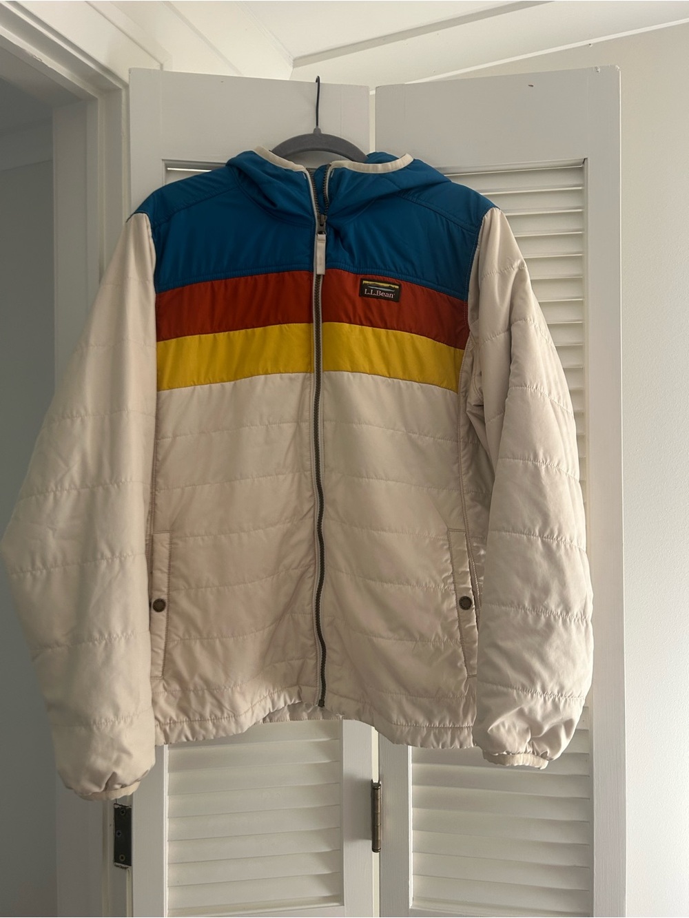 LL Bean Women's Mountain Classic Puffer Jacket Colorblock 2X Plus Retro Cream